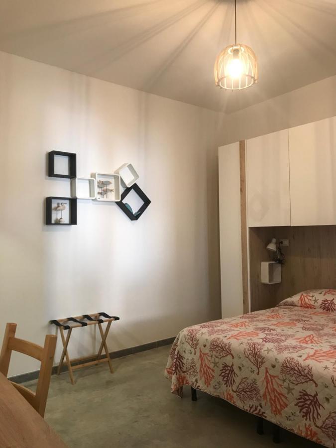 40° Parallelo Guest House Riola Sardo Exteriér fotografie