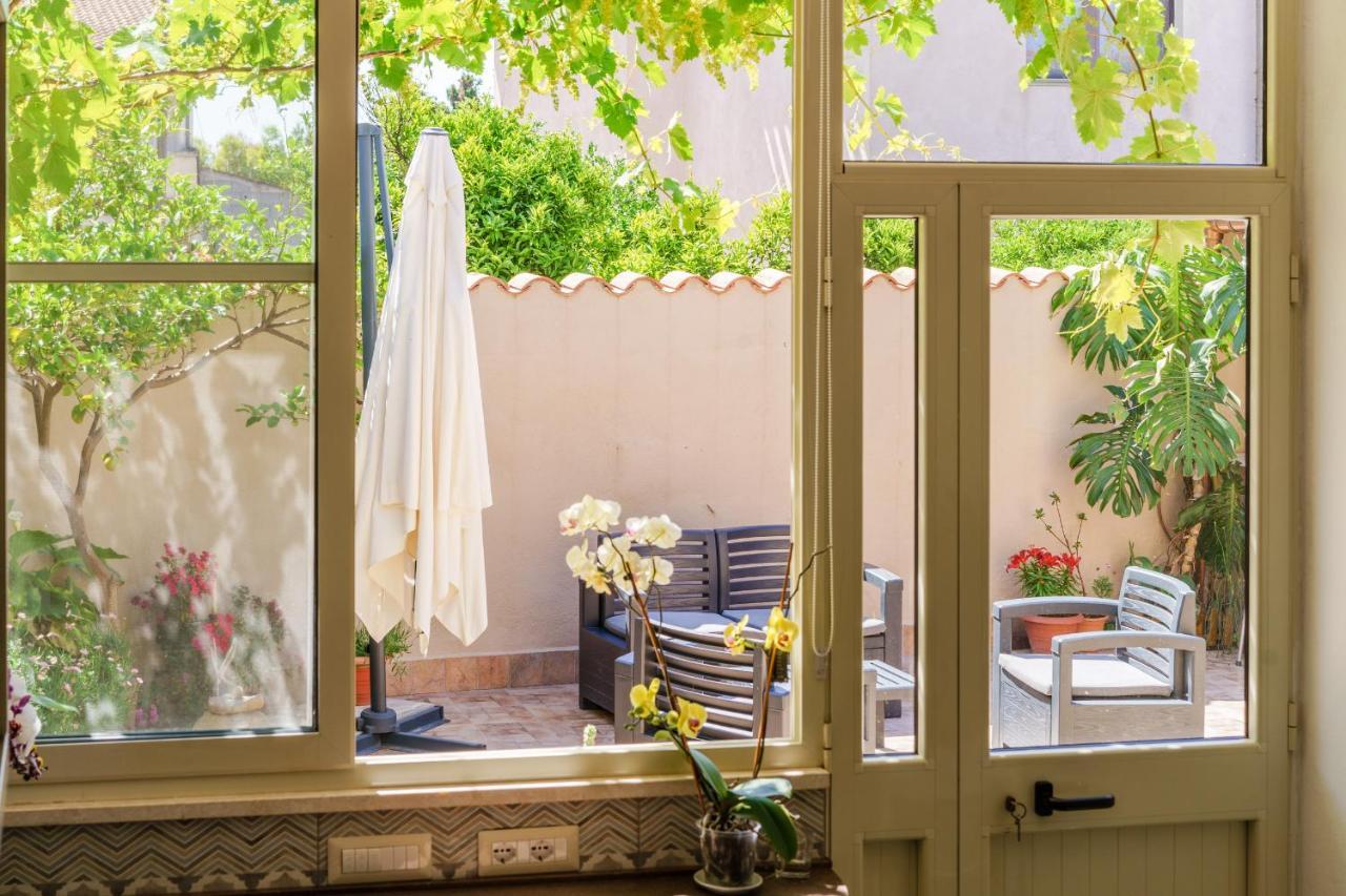40° Parallelo Guest House Riola Sardo Exteriér fotografie